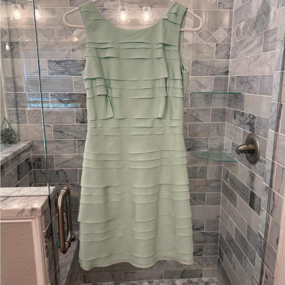 Gianni Bini Green Tiered Sheath Midi Dress